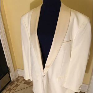 Dinner jacket by Paul Fredrick